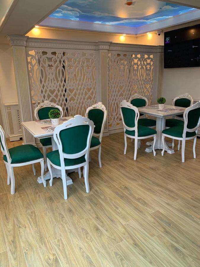 Park Luxury Rooms Predeal Exterior photo